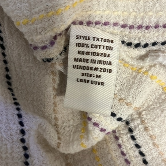 Surf Gypsy coverup - Picture 5 of 5